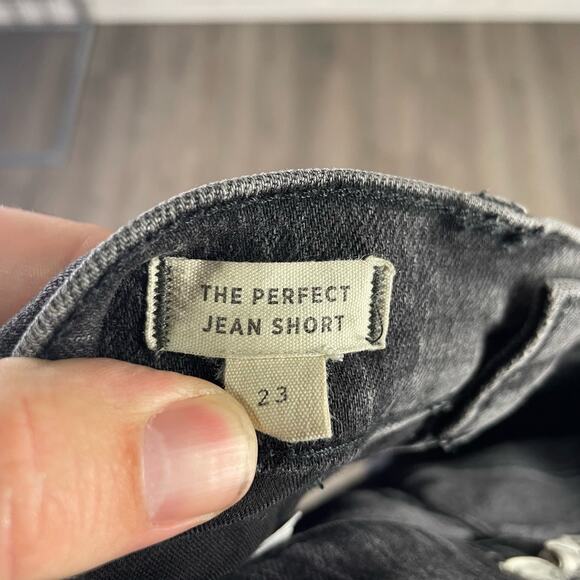 Madewell Perfect Vintage Lunar Wash Frayed Hem Jeans Shorts US Women's 23 - Picture 5 of 7